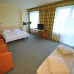 Park Cingov Hotel