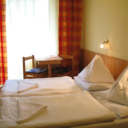 Park Cingov Отель 3*