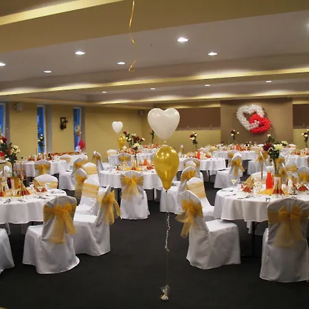 Park Cingov Отель